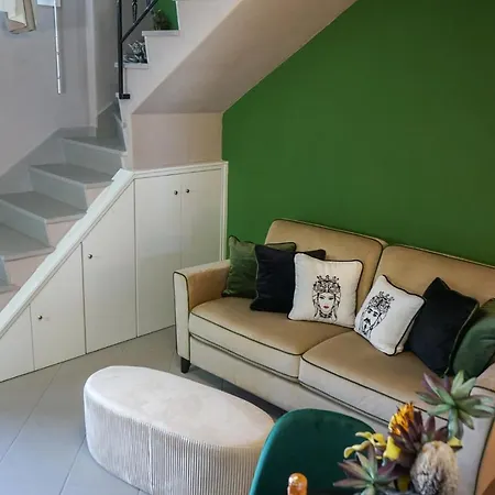 Apartment La Finestra Sul Castello - 50mq Tra Cielo & Mare Ischia